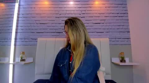 Melany  online show from 09.12.25