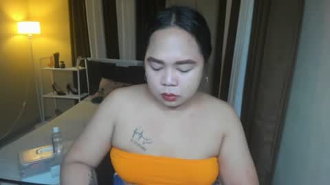 Snapshot of melayfoxx chatting on 05.04.26 melayfoxx online show from 05.04.26