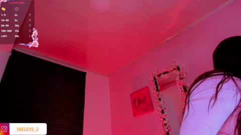 amelia  online show from 10.11.25