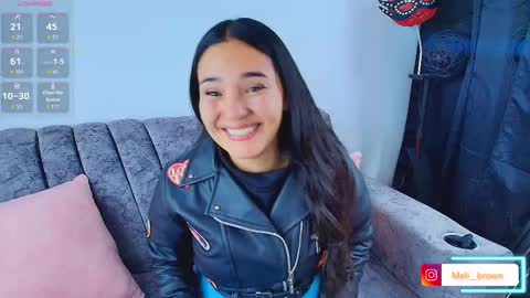    Independent model online show from 10.10.25