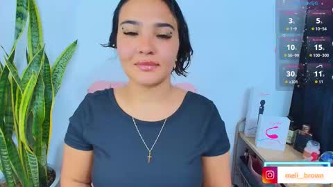    Independent model online show from 03.27.26