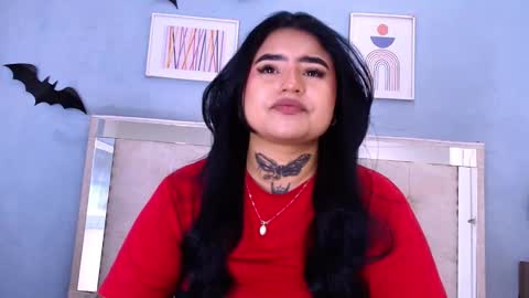 Snapshot of meli_blad chatting on 11.25.25 meli_blad online show from 11.25.25