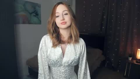 Melina online show from 11.24.25