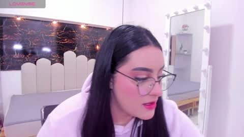  melisa online show from 10.21.25