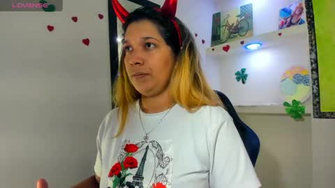 Snapshot of melisa_14 chatting on 04.24.26 Melisa online show from 04.24.26