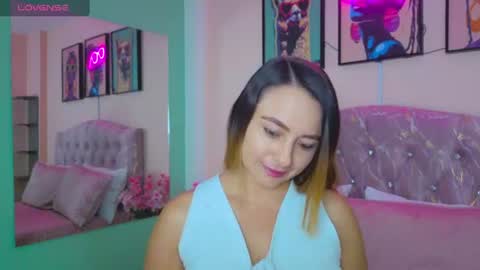 Snapshot of melisa_kooper chatting on 07.29.26 meli online show from 07.29.26