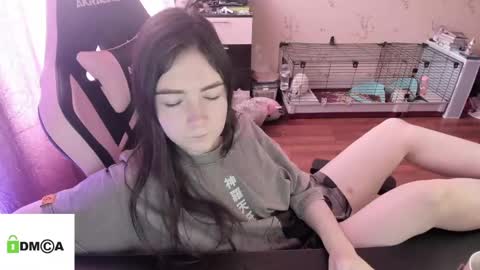 melisanilson online show from 02.14.25