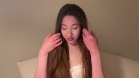 Melissa  Next live Dec 6st 2000 CET online show from 01.09.26