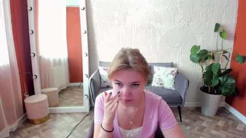 Sophia online show from 09.29.25