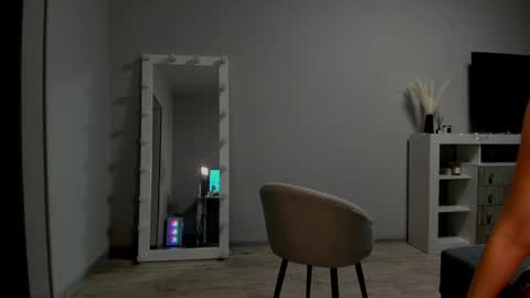 WE ARE NOT LESBIAN WE ARE NOT KISSING Alisa right  Katty left.  Free action requestsBAN  .     start online show from 01.30.25