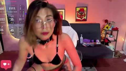 Snapshot of melissa_blazee chatting on 09.12.25 melissa online show from 09.12.25