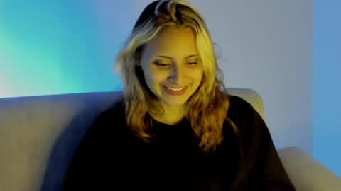Snapshot of melissa_noir chatting on 03.25.26 melissa_noir online show from 03.25.26