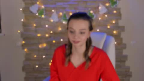 Snapshot of melissa_richardson chatting on 12.21.24 Melissa online show from 12.21.24
