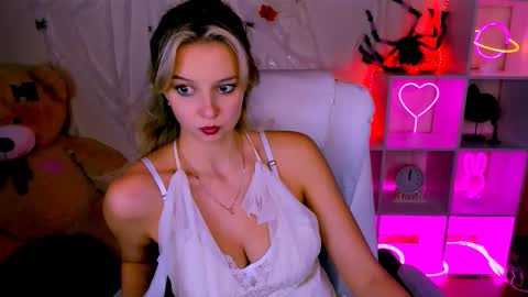 Melissa online show from 10.28.25