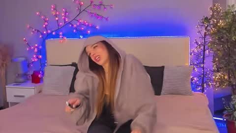 Snapshot of melissacrayzy chatting on 02.28.26 MelissaCrayzy online show from 02.28.26