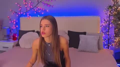 Snapshot of melissacrayzy chatting on 03.02.26 MelissaCrayzy online show from 03.02.26