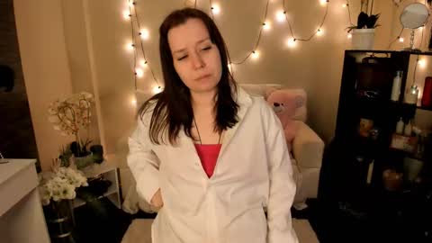 Snapshot of melissaknott chatting on 02.23.26 Lili STREAMS EVERY DAY online show from 02.23.26