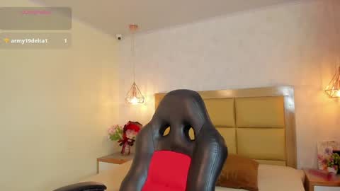    online show from 04.15.26