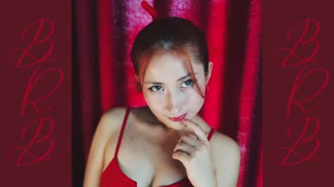 Snapshot of melita_cam chatting on 07.06.26 Camelia P online show from 07.06.26