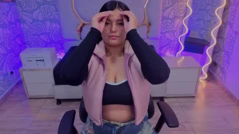 Snapshot of mellani_tay chatting on 03.01.26 Mellani online show from 03.01.26