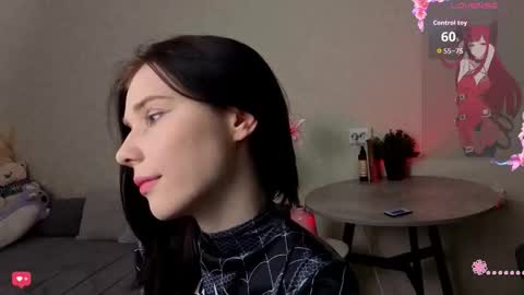 mellhyees online show from 11.16.25