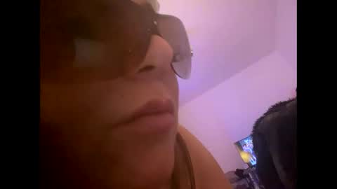 Melli online show from 01.09.25