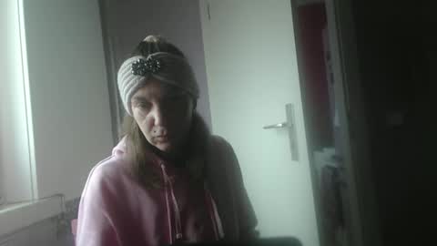 Melli online show from 11.26.25