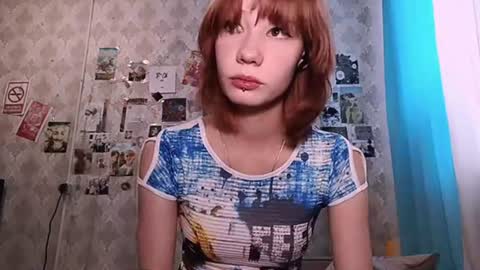 Snapshot of mellieclosson chatting on 06.22.26 Emma online show from 06.22.26