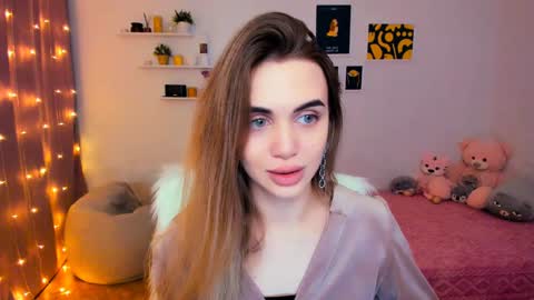 Snapshot of mellifluoustess chatting on 01.29.25 Tessa online show from 01.29.25