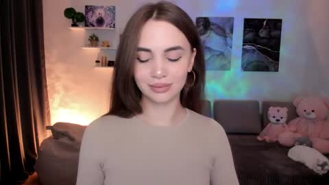 Snapshot of mellifluoustess chatting on 04.19.26 Tessa online show from 04.19.26