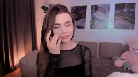 Snapshot of mellifluoustess chatting on 05.02.26 Tessa online show from 05.02.26