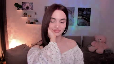 Snapshot of mellifluoustess chatting on 05.09.26 Tessa online show from 05.09.26