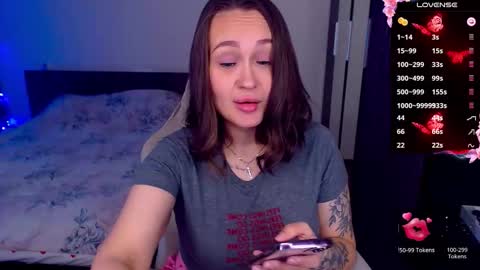 Mel online show from 10.26.25