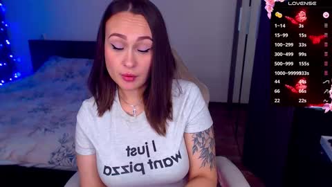 Mel online show from 10.27.25