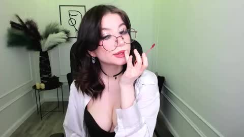 mellsawertyq online show from 11.23.25