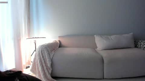 Snapshot of melmean chatting on 06.06.26 Mel online show from 06.06.26
