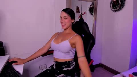 melody online show from 12.22.25