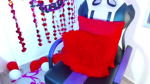 melody_mercy online show from 02.16.25