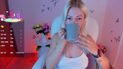 Snapshot of melody_starr chatting on 06.06.26 melody_starr online show from 06.06.26