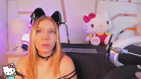 Snapshot of melodybloom_ chatting on 03.15.26 Melody online show from 03.15.26