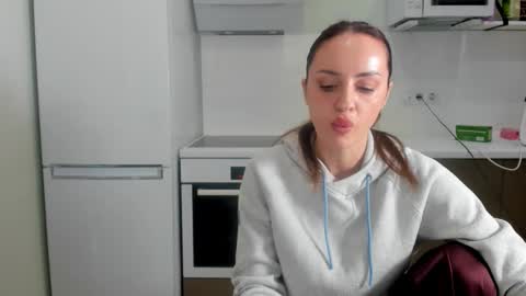 Masha online show from 04.21.26