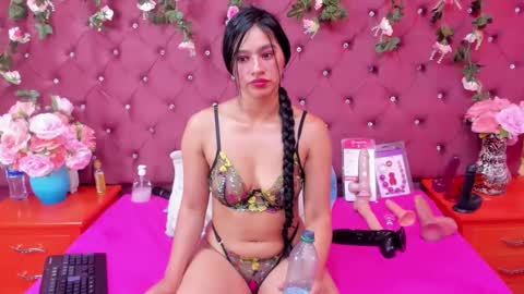 Melodysmithass online show from 02.20.25