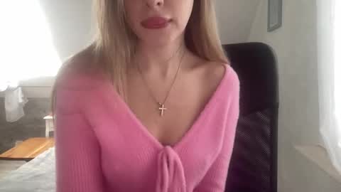 Melodie Sweet online show from 11.29.25