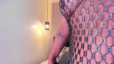  Memphis Williams  online show from 11.13.25