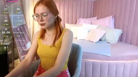 Snapshot of memymee_ chatting on 07.12.26 memymee_ online show from 07.12.26