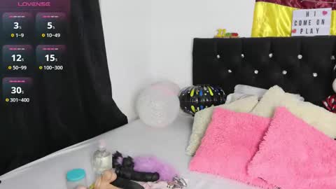 Heart  online show from 02.18.26