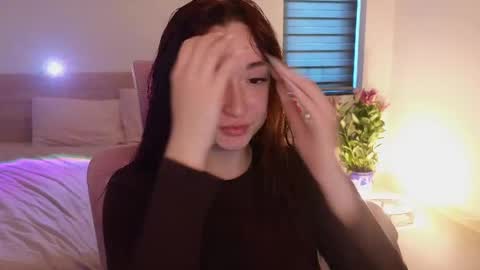 Snapshot of mencialo chatting on 05.17.26 Mencialo online show from 05.17.26