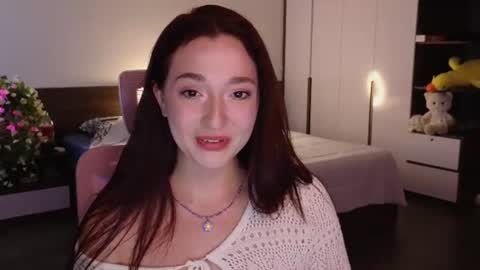 Snapshot of mencialo chatting on 06.18.26 Mencialo online show from 06.18.26