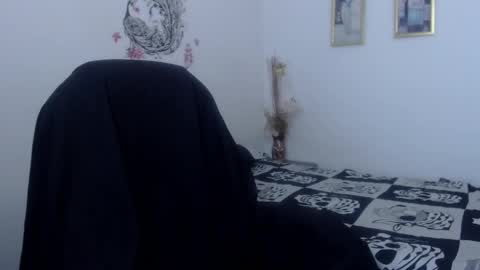 Snapshot of menfismuller1 chatting on 12.13.24 menfismuller online show from 12.13.24