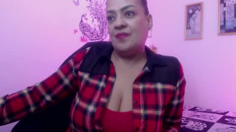 Snapshot of menfismuller1 chatting on 01.10.25 menfismuller online show from 01.10.25